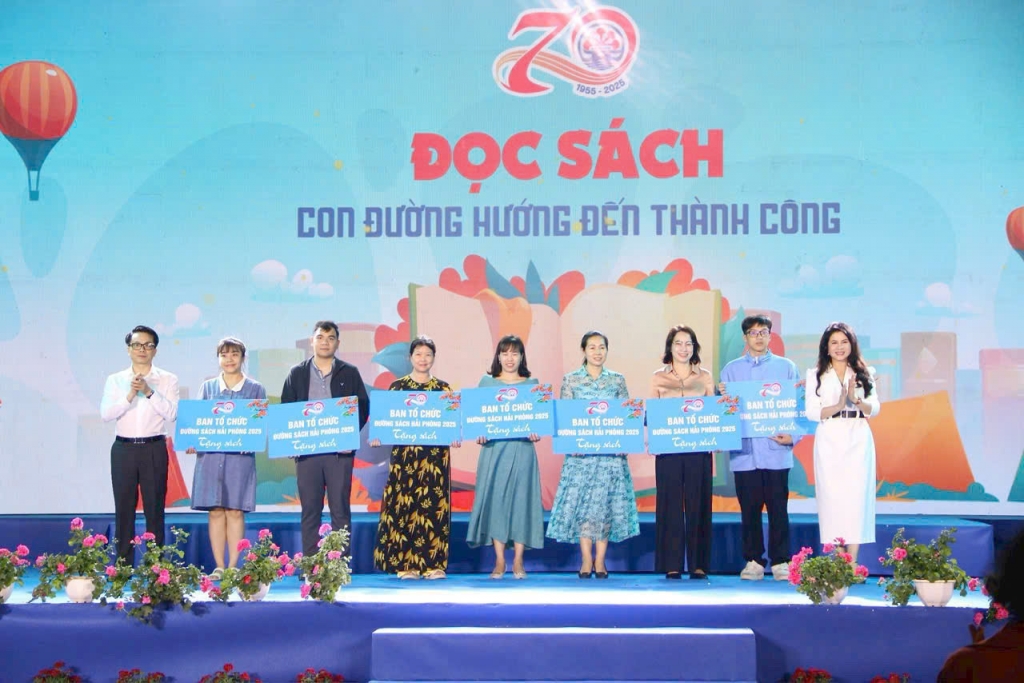 Ấn tượng chương trình “Đường sách Hải Phòng 2025”