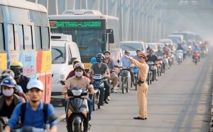 Công an TP Hà Nội sẽ thực hiện phân luồng giao thông trong các ngày 14 - 15/4/2025 để phục vụ đón các đoàn khách quốc tế. Ảnh minh họa