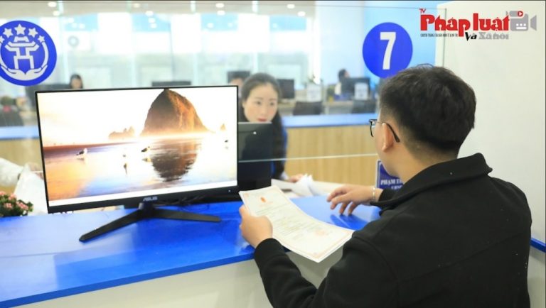 Hà Nội xử lý nghiêm cán bộ nhũng nhiễu, nâng cao hiệu quả giải quyết thủ tục hành chính