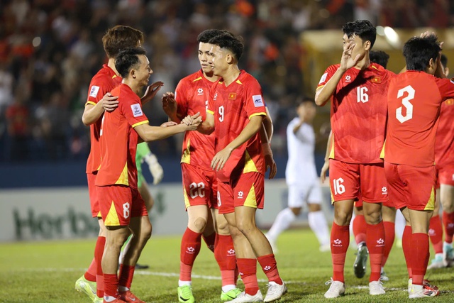 Tuyển Việt Nam thắng đậm trận ra quân trước tuyển Lào tại vòng loại cuối Asian Cup 2027 Tuyển Việt Nam có chiến thắng đậm trong trận ra quân trước tuyển Lào tại vòng loại cuối Asian Cup 2027
